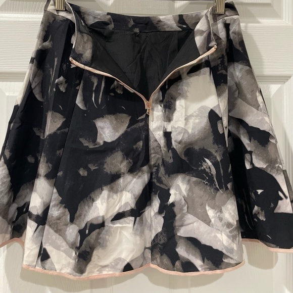 Mossimo marble print skirt SZ 4​​​​​​​​​​​ - Picture 5 of 7